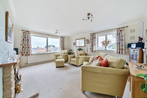 17 Exmoor Way, Minehead, TA24 8AZ