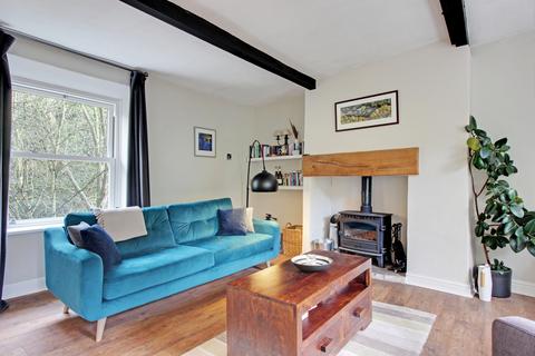 9 Goit Side, Luddendenfoot, Halifax, HX2 6SY