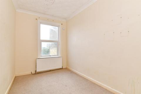 34 Suffolk Road, Gravesend, DA12 2SN