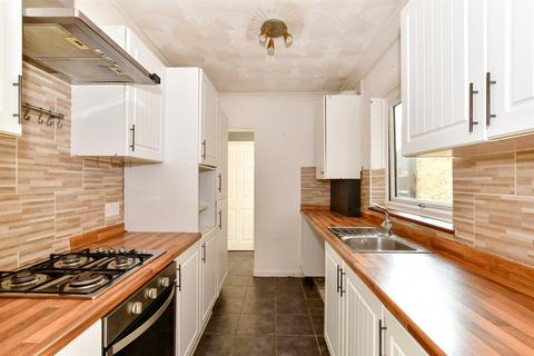 34 Suffolk Road, Gravesend, DA12 2SN