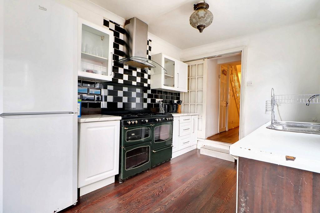 Kitchen / Breakfast Room