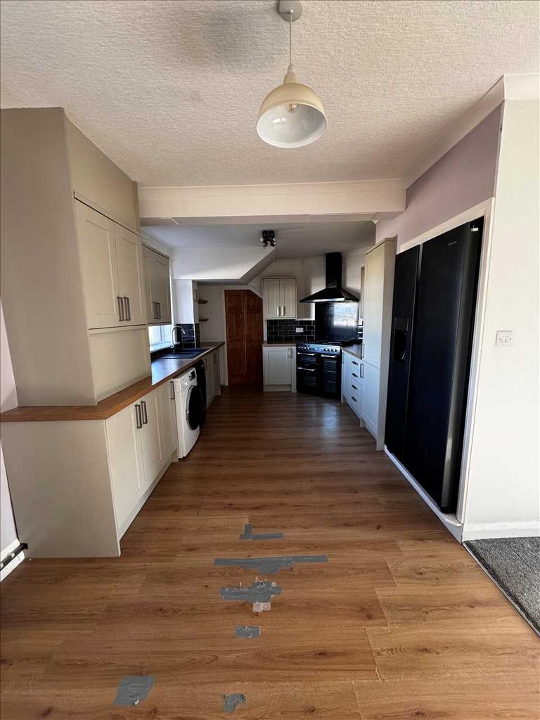 Campbeltown PA28 3 bed semidetached house for sale £135,000