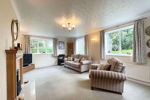 14 Friars Close, Cheadle, Stoke-on-trent, ST10 1AT