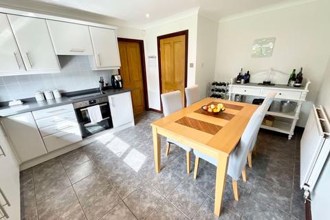 2 Chesham Grove, Stoke-on-trent, ST3 7XP