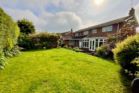 4 bedroom detached house for sale, Willow Dale, Aston, ST15