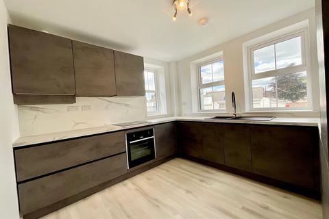 1 bedroom apartment for sale, The Avenue, Stone, ST15