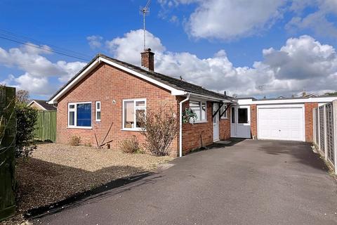 1 Burnham Road, Fordingbridge, SP6 1HD