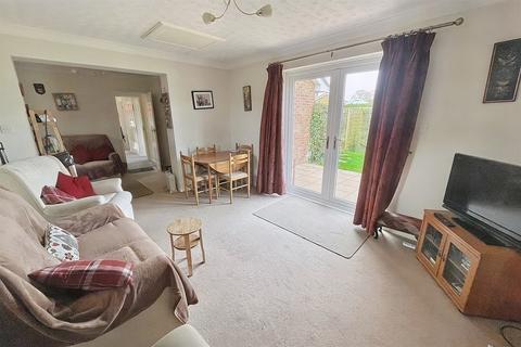 1 Burnham Road, Fordingbridge, SP6 1HD