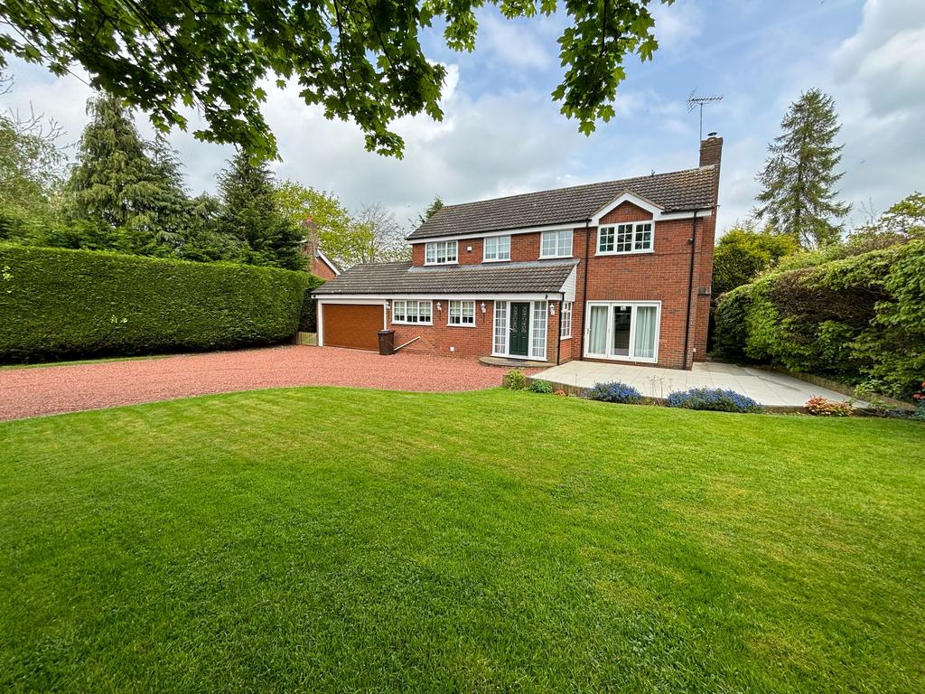 Croxton, Stafford, ST21 4 bed detached house for sale £475,000