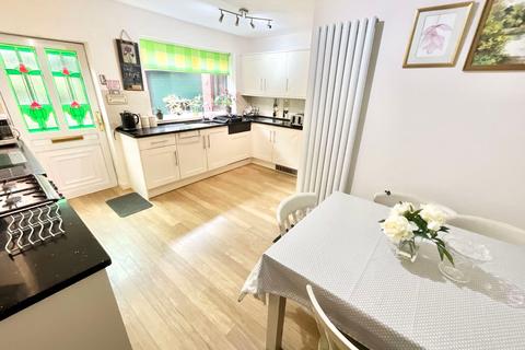 2 bedroom property for sale, Park Wood Drive, Baldwins Gate, ST5