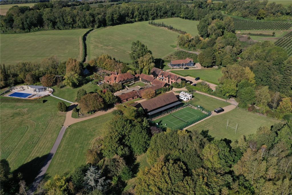 Chart Hill Road, Chart Sutton, Maidstone, Kent, ME17 7 bed detached