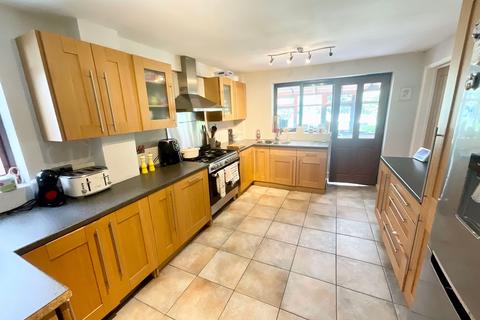 4 bedroom detached house for sale, Long Meadow, Newcastle, ST5