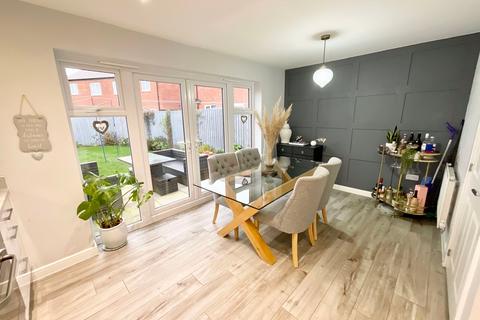 62 Sergeant Way, Stafford, ST17 0WF