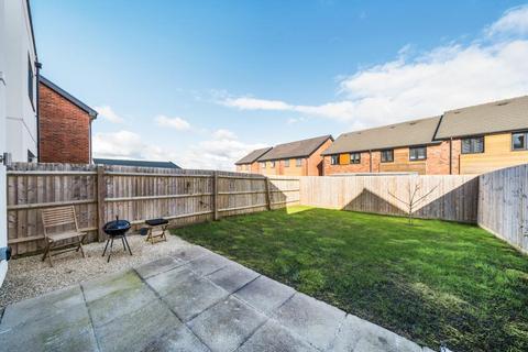3 bedroom detached house for sale, Graven Hill,  Oxfordshire,  OX25