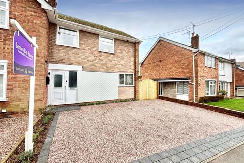 3 bedroom semi-detached house for sale, Creswell Grove, Creswell