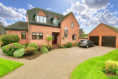 5 Barnes Croft, Hilderstone, Stone, ST15 8XU