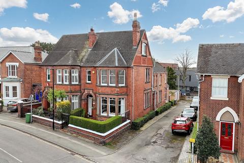 5 bedroom semi-detached house for sale, Station Road, Stone, ST15