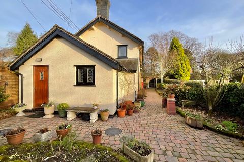 4 bedroom cottage for sale, Newcastle Road, Woore, CW3