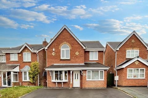 4 bedroom detached house for sale, Highland Drive, Lightwood