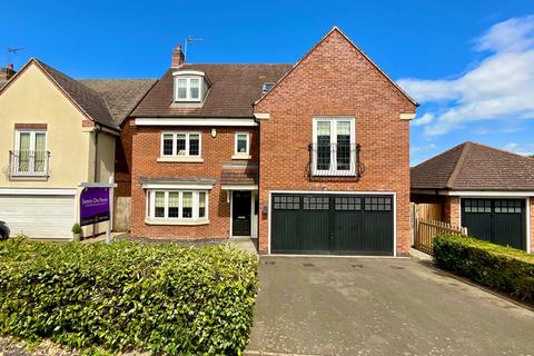 6 bedroom detached house for sale, Oakbrook Close, Stafford, ST16