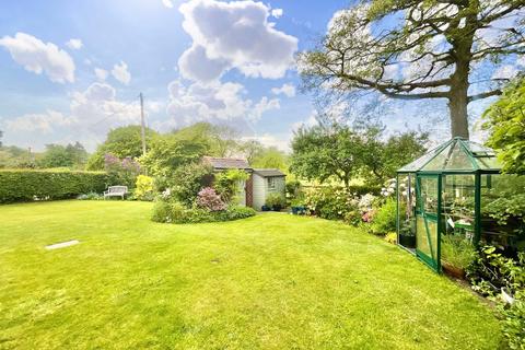 3 bedroom cottage for sale, Englesea Brook Lane, Englesea Brook, CW2