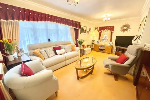 3 bedroom detached house for sale, Berrisford Road, Market Drayton, TF9