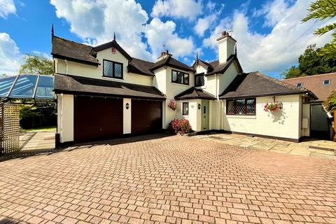 3 bedroom semi-detached house for sale, Barlaston Old Road, Stoke-On-Trent, ST4