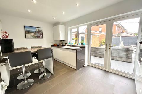 32 Athena Road, Stoke-on-trent, ST1 6RT