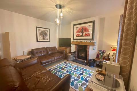 3 bedroom terraced house for sale, Station Road, Stone, ST15