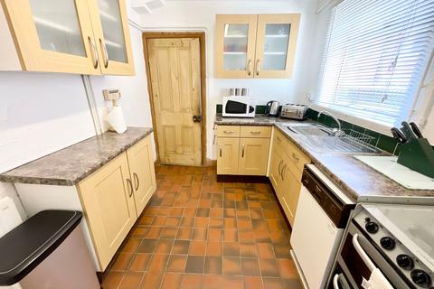 2 bedroom terraced house for sale, Alexandra Street, Stone