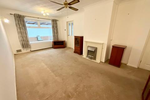 2 bedroom property for sale - Java Crescent, Stoke-On-Trent, ST4