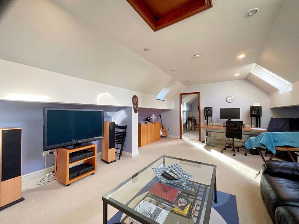 Annex Living Room
