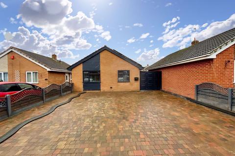 2 bedroom detached bungalow for sale, Cherry Tree Close, Stone, ST15