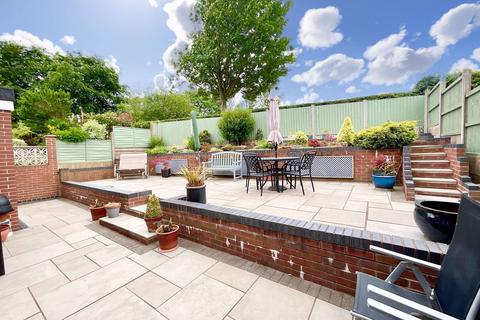 19 Deansberry Close, Stoke-on-trent, ST4 8JH