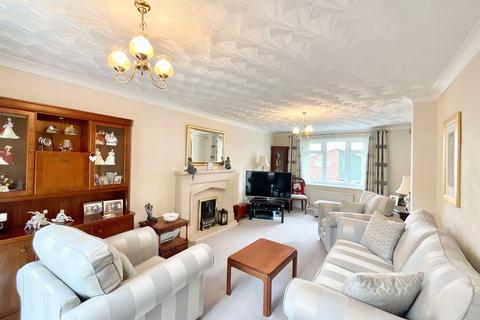 19 Deansberry Close, Stoke-on-trent, ST4 8JH