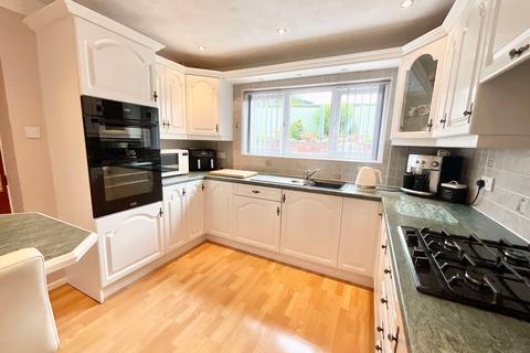 19 Deansberry Close, Stoke-on-trent, ST4 8JH