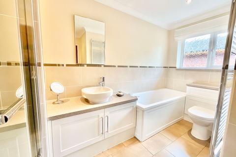 19 Deansberry Close, Stoke-on-trent, ST4 8JH