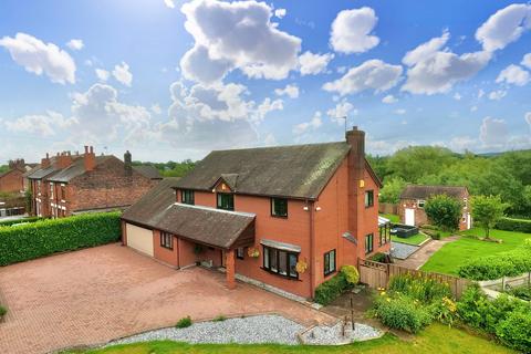 4 bedroom detached house for sale, Chells Hill, Church Lawton, ST7