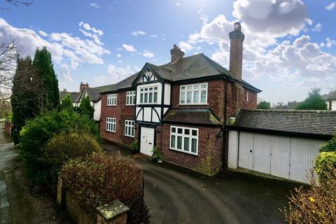 4 bedroom detached house for sale, Dartmouth Avenue, Newcastle, ST5