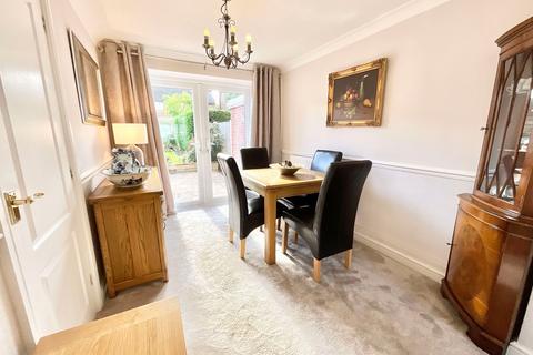 12 Oldfields Crescent, Great Haywood, Stafford, ST18 0RS