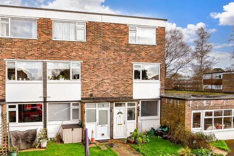 2 bedroom maisonette for sale, Guildford Road, Horsham, West Sussex