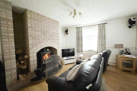 76 Tomkinson Road, Nuneaton, CV10 8BN