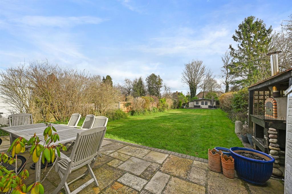 Banstead Road South, Sutton, SM2 3 bed semidetached house for sale £