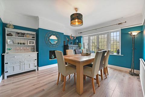 165 Banstead Road South, Sutton, SM2 5LL