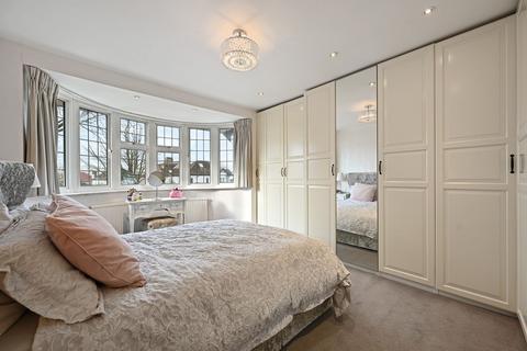 165 Banstead Road South, Sutton, SM2 5LL