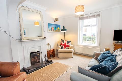 2 bedroom semi-detached house for sale, May Avenue, Lymington, Hampshire, SO41