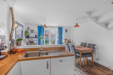 21 Kensey Road, Mickleover, Derby, DE3 0AB