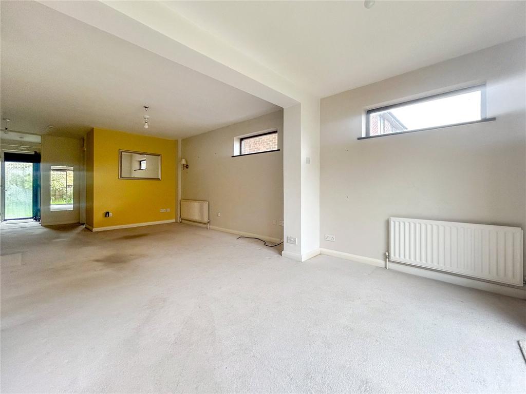 Darland Avenue, Gillingham, Kent, ME7 3 bed link detached house for