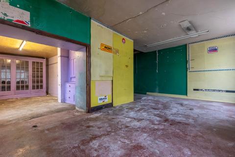 2 Main Street, Sedbergh, LA10 5BN