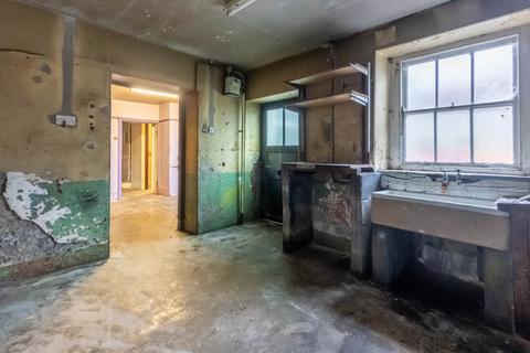 2 Main Street, Sedbergh, LA10 5BN